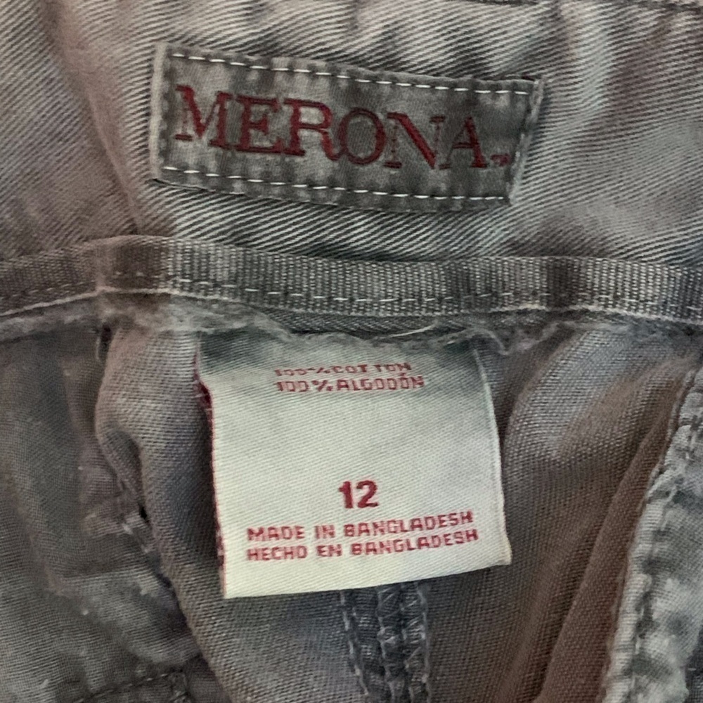 Gray Merona 12 Ladies Shorts 🎁🎁 (0034) - Picture 3 of 4